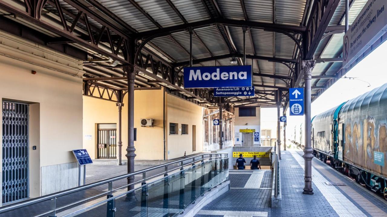 Grand Central By Alloro Su Treno - Affitti Brevi Italia Modena Zewnętrze zdjęcie